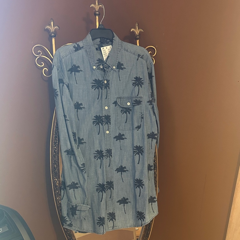 GAP Blue Palm Tree Print Button-Down Shirt